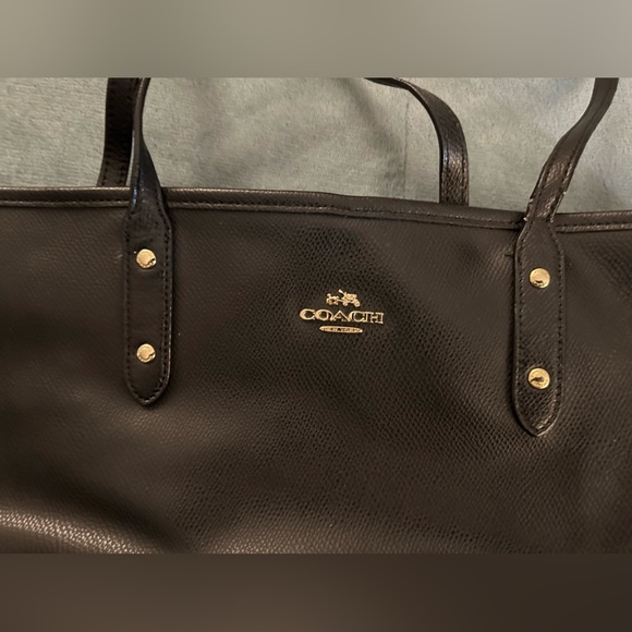 COACH - Cross-grain black leather city tote - Picture 4 of 7